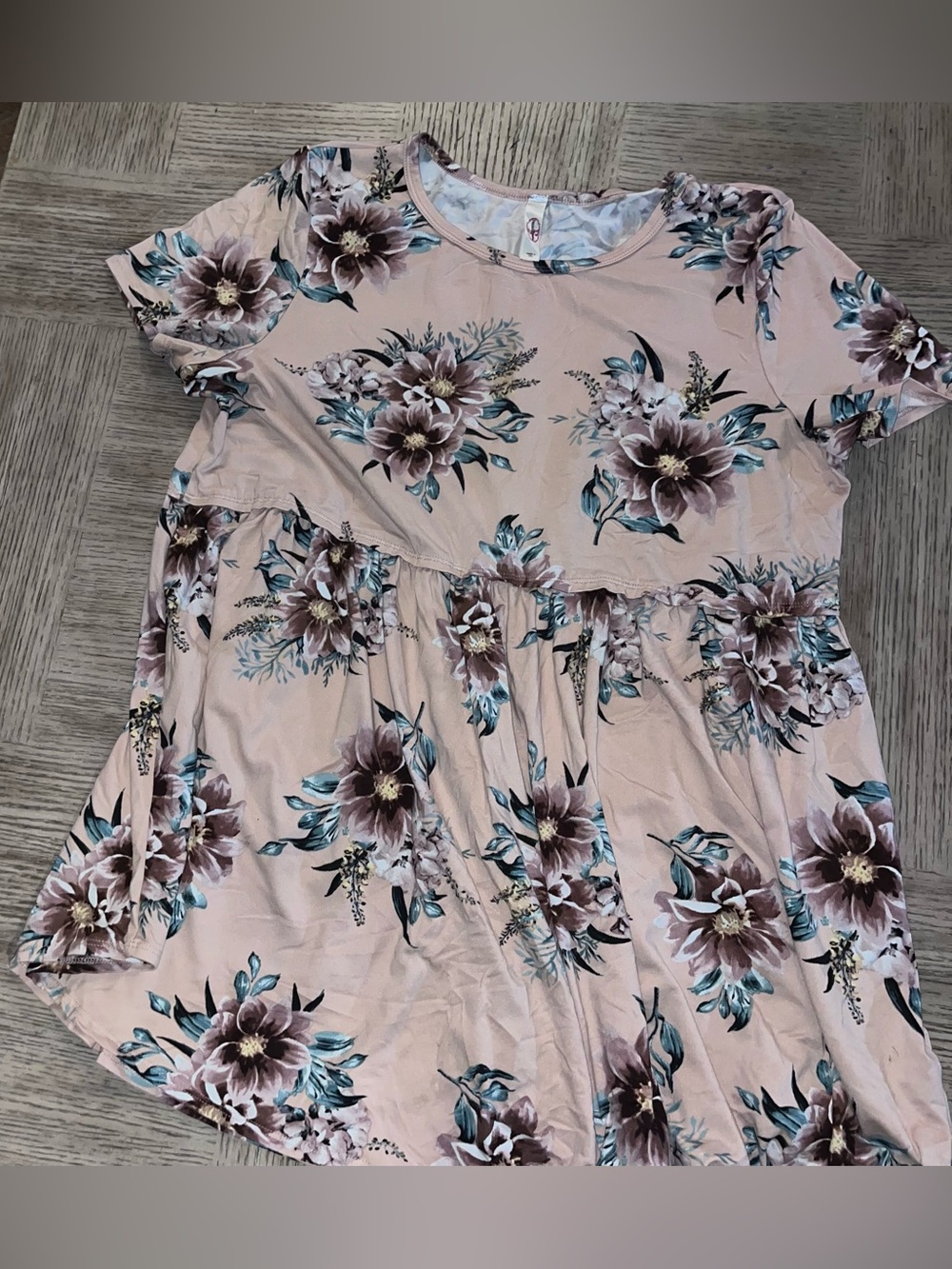 Beautiful Boutique Floral Maternity Nursing Top Short Sleeve Breastfeeding Shirt